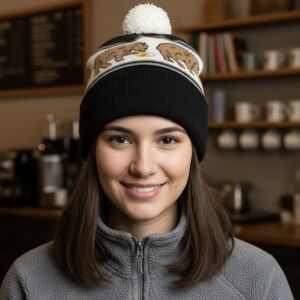Vintage American Eagle Outfitters beanie featuring a  "Bear Eating Honey"